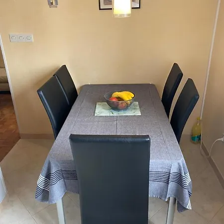 Kim Apartment *